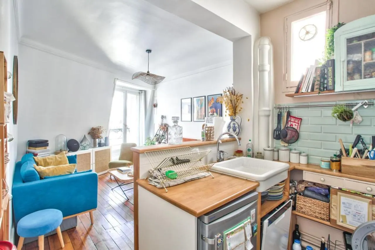 Cozy Apartment For 3 - Montmartre Paris 18E